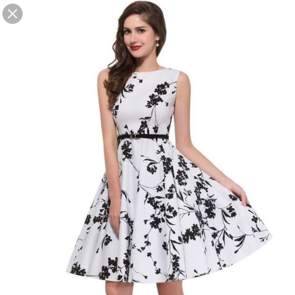 grace karin Dresses & Skirts - Beautiful Floral Dress